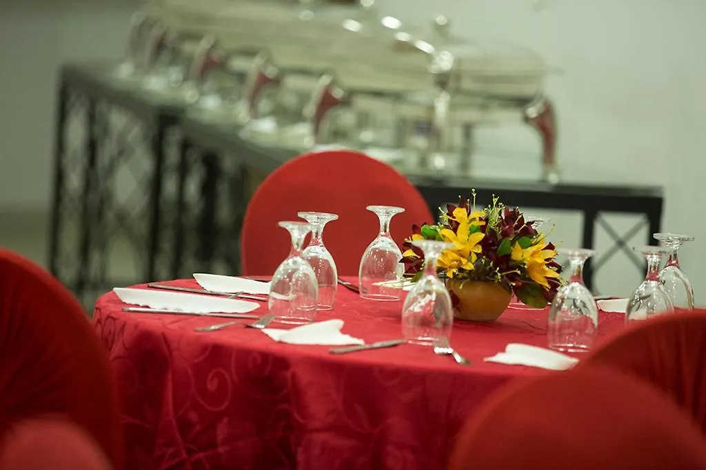 Hotel Grand Casa Kandy