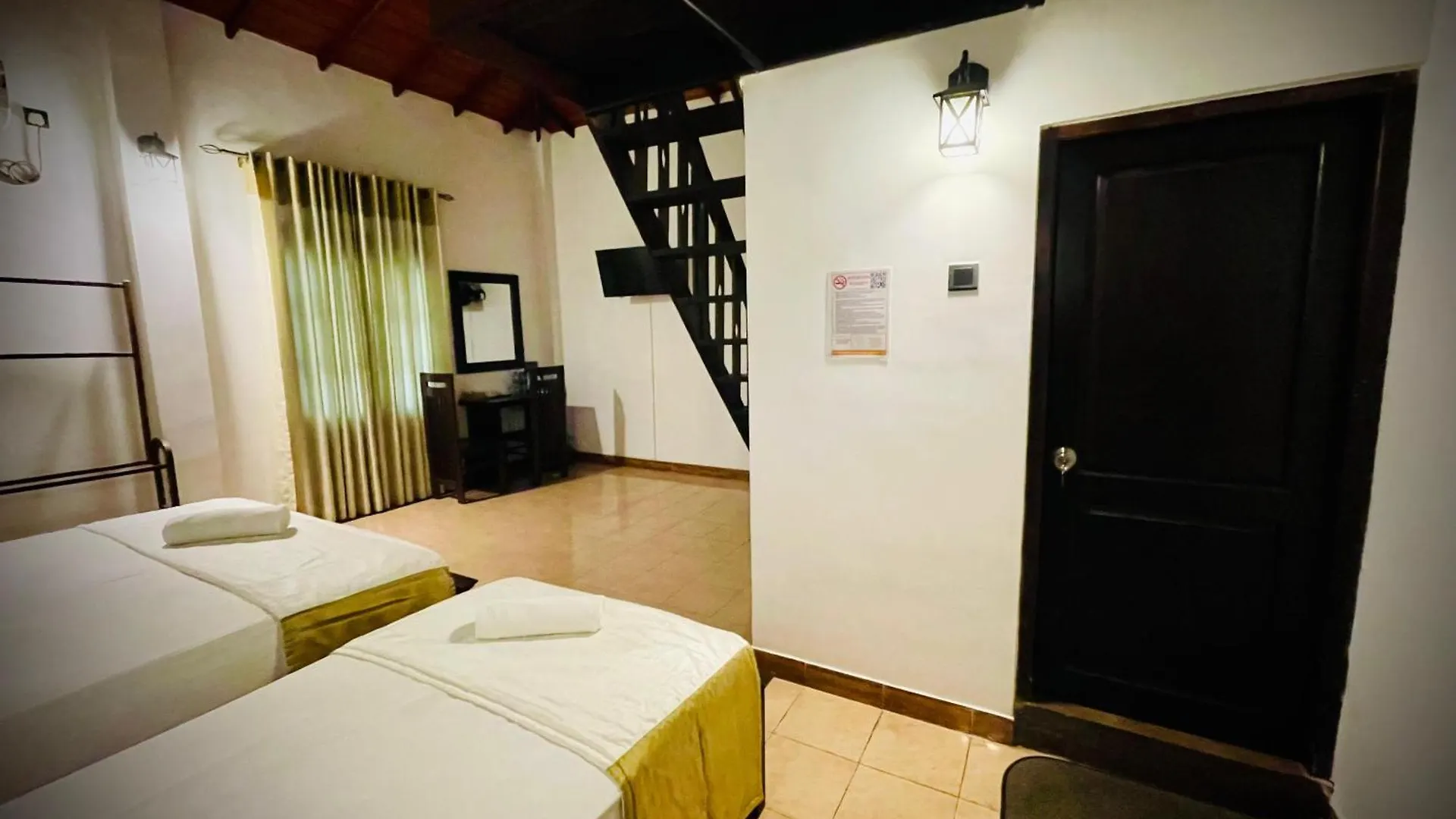 Hotel Grand Casa Kandy